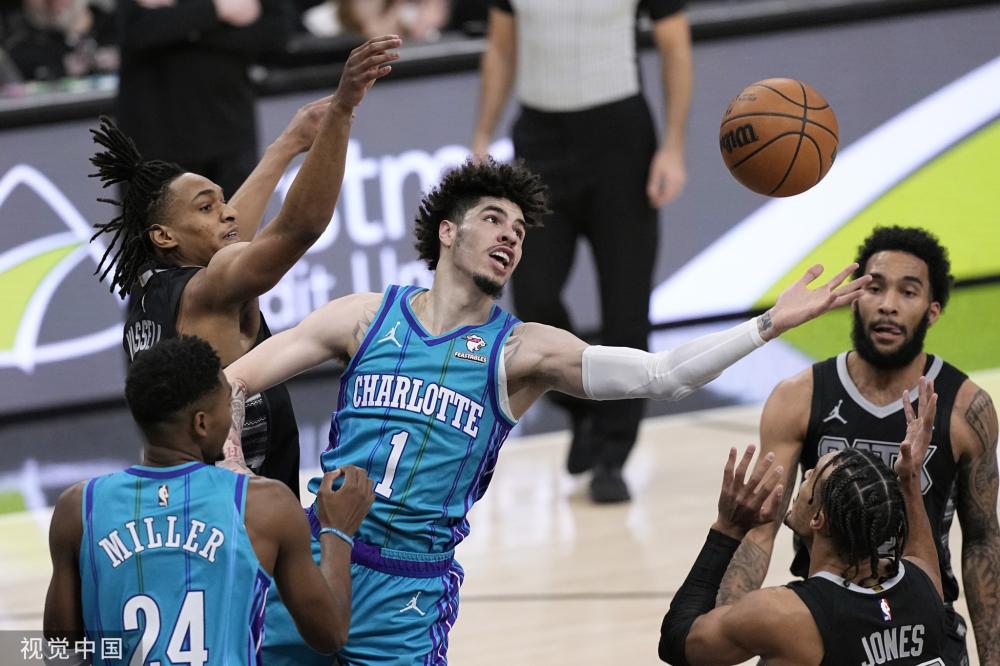 了他在MV 了他在MV