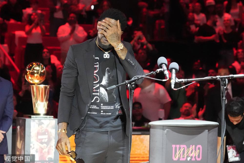 使他成为球 使他成为球