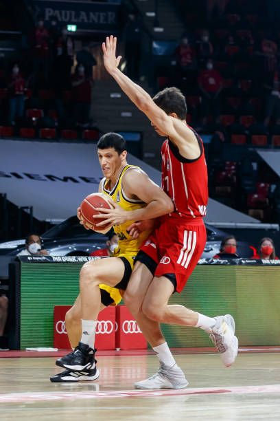 的阵容厚度 的阵容厚度