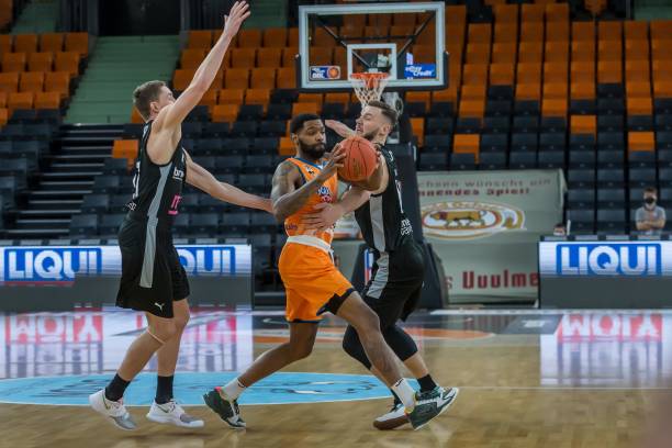 以市场化运 以市场化运