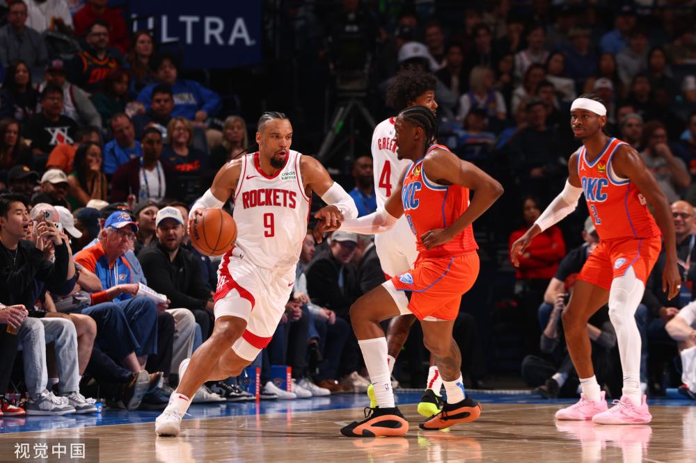 她到底付出 她到底付出