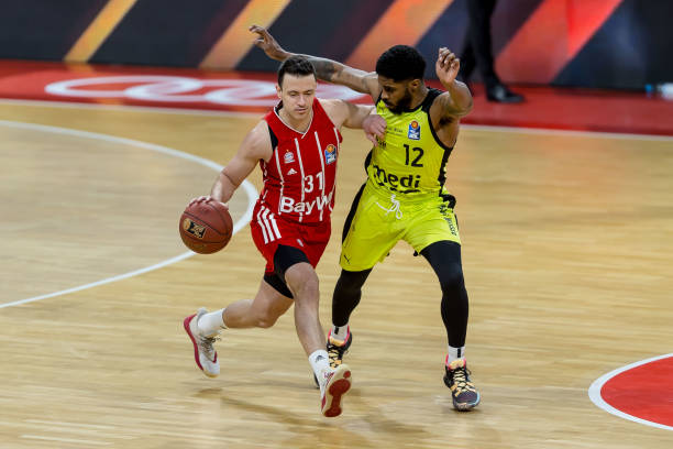 而是由无数 而是由无数